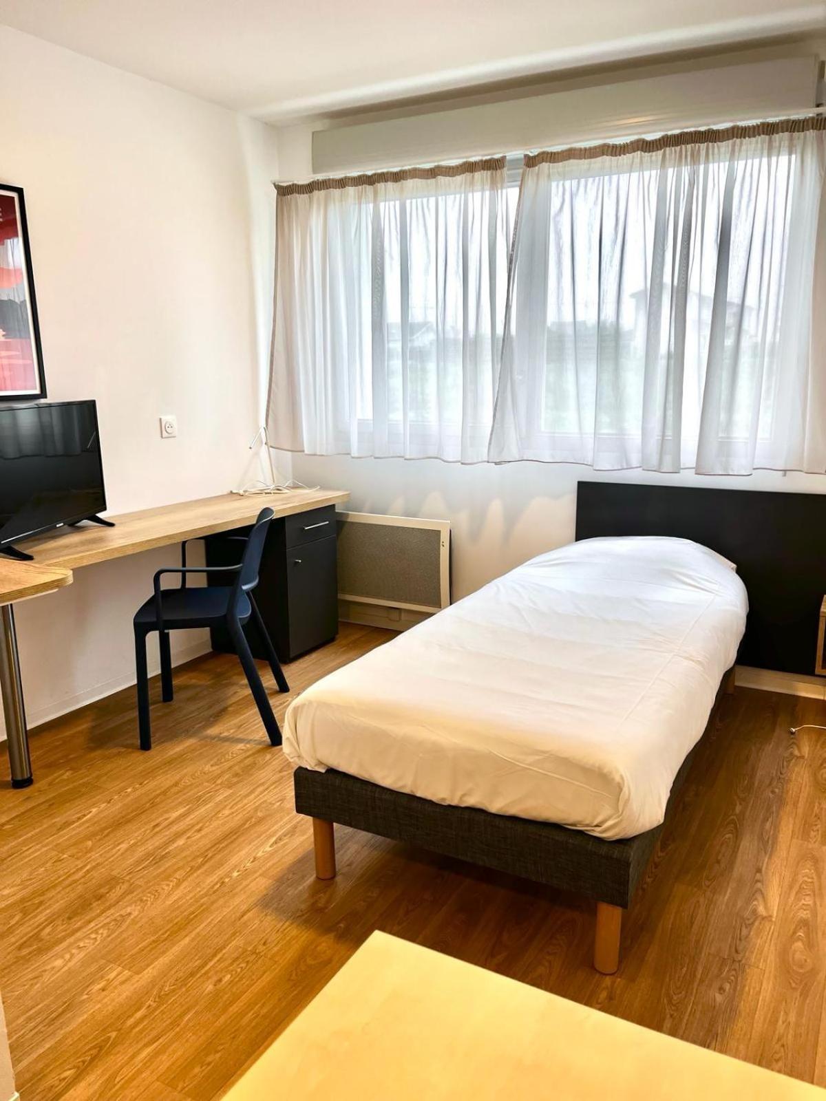 Residence Hoteliere Le Prado Libourne Zewnętrze zdjęcie